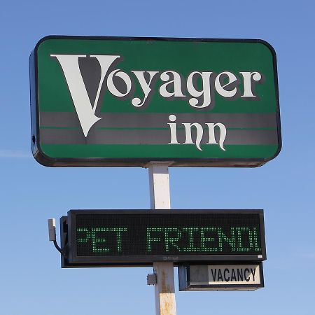Voyager Inn Saint-Ignace Extérieur photo